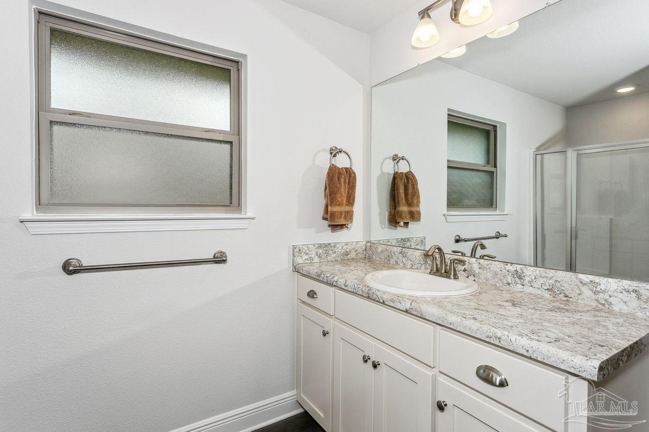 6087 Parsonage Circle Milton, FL 32570 - Photo 23 of 37