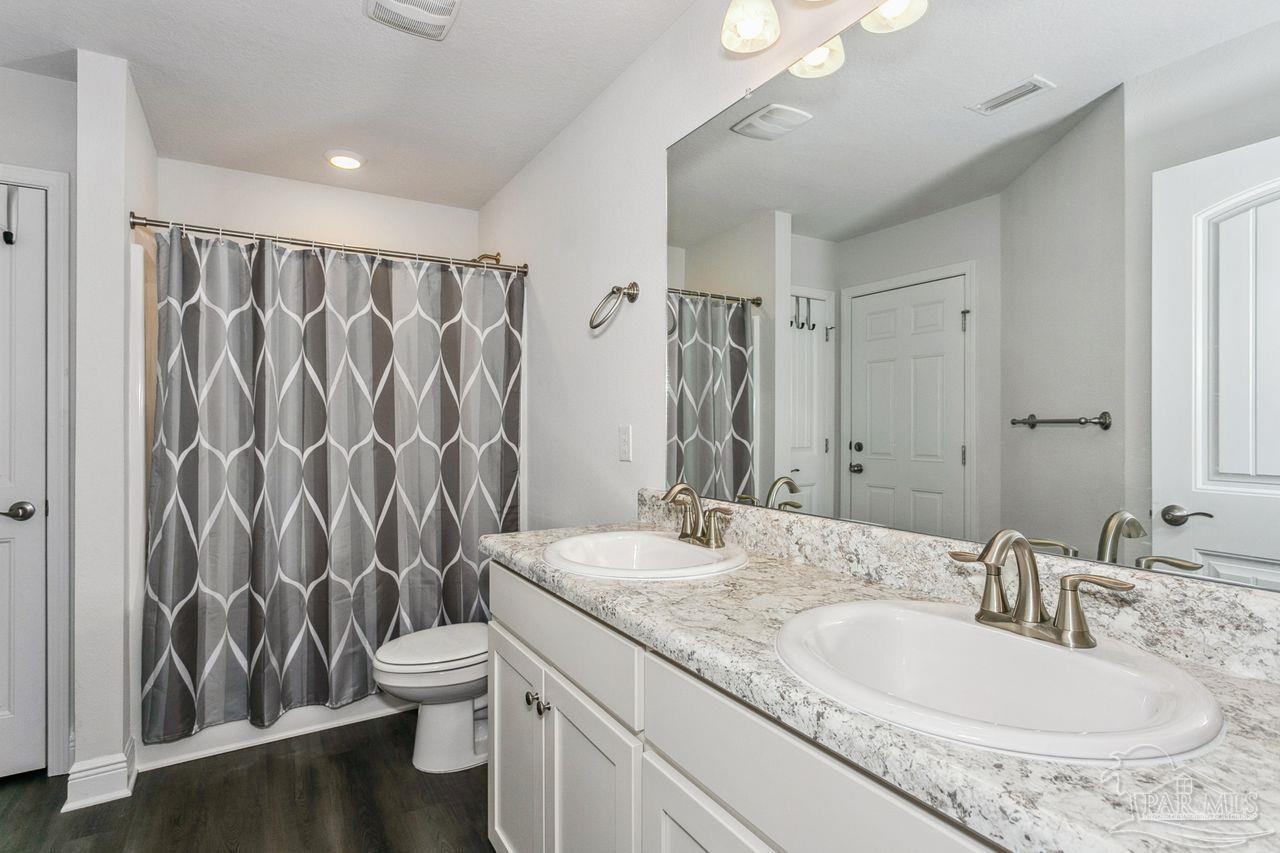 6087 Parsonage Circle Milton, FL 32570 - Photo 27 of 37