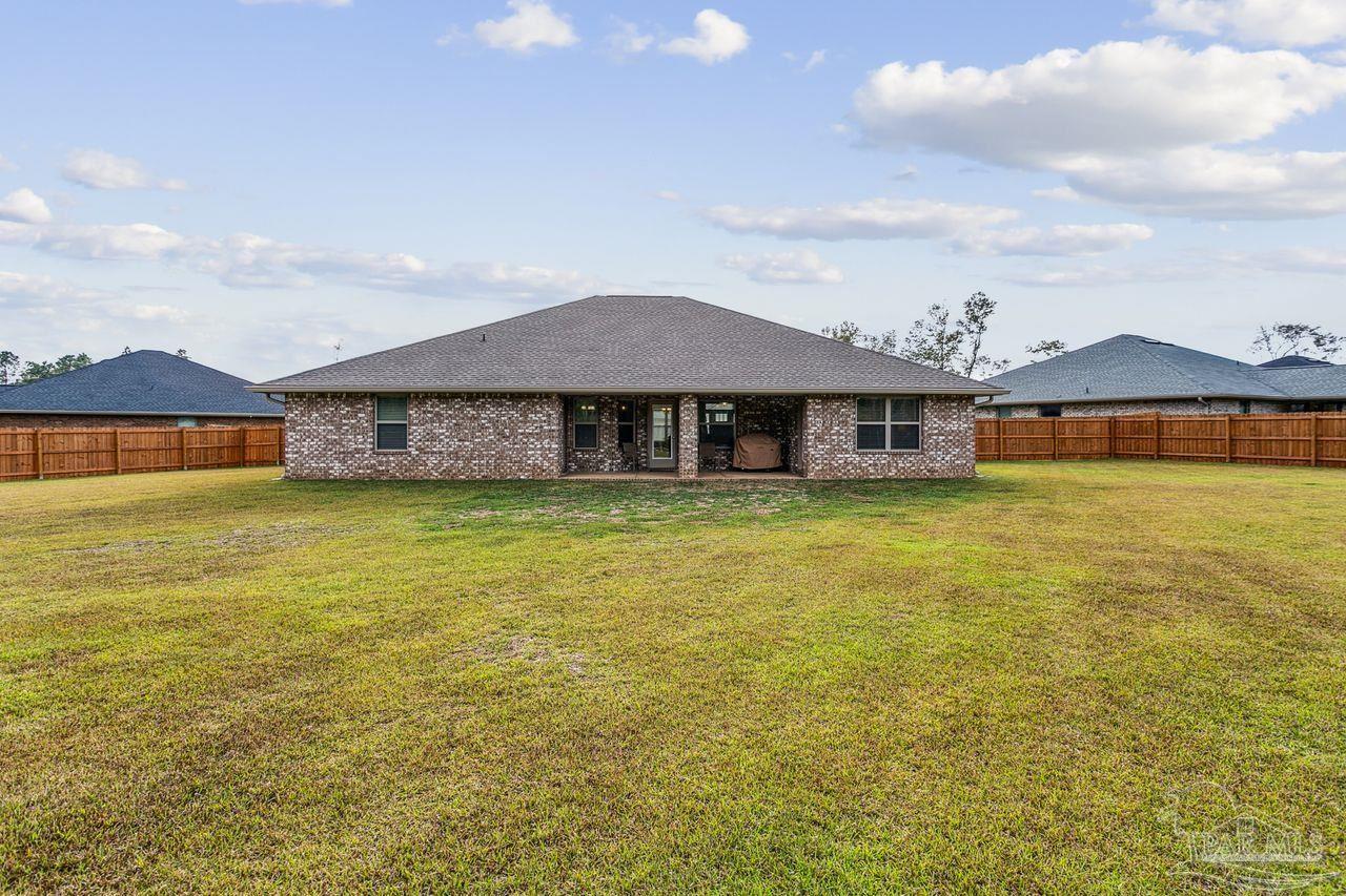 6087 Parsonage Circle Milton, FL 32570 - Photo 32 of 37