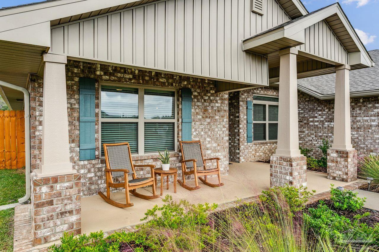 6087 Parsonage Circle Milton, FL 32570 - Photo 5 of 37