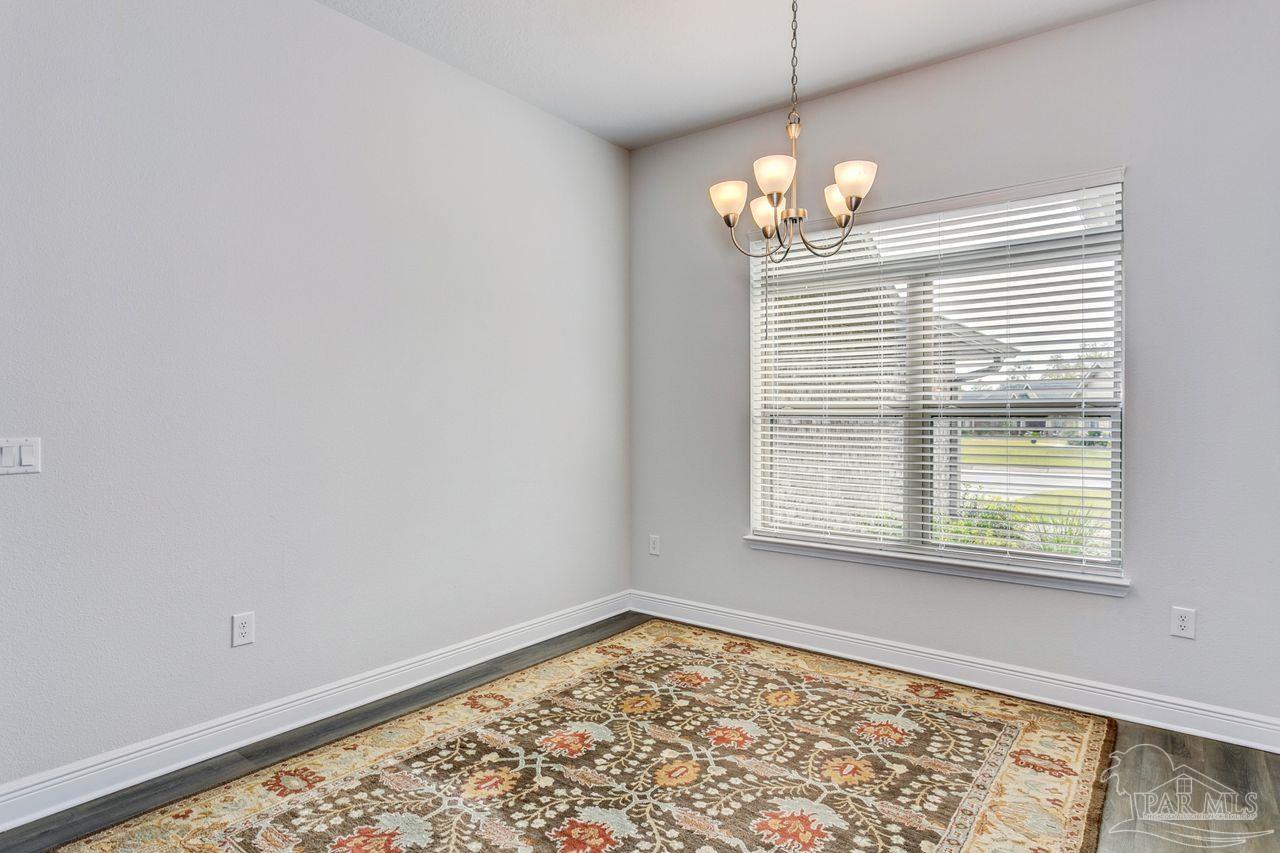 6087 Parsonage Circle Milton, FL 32570 - Photo 9 of 37