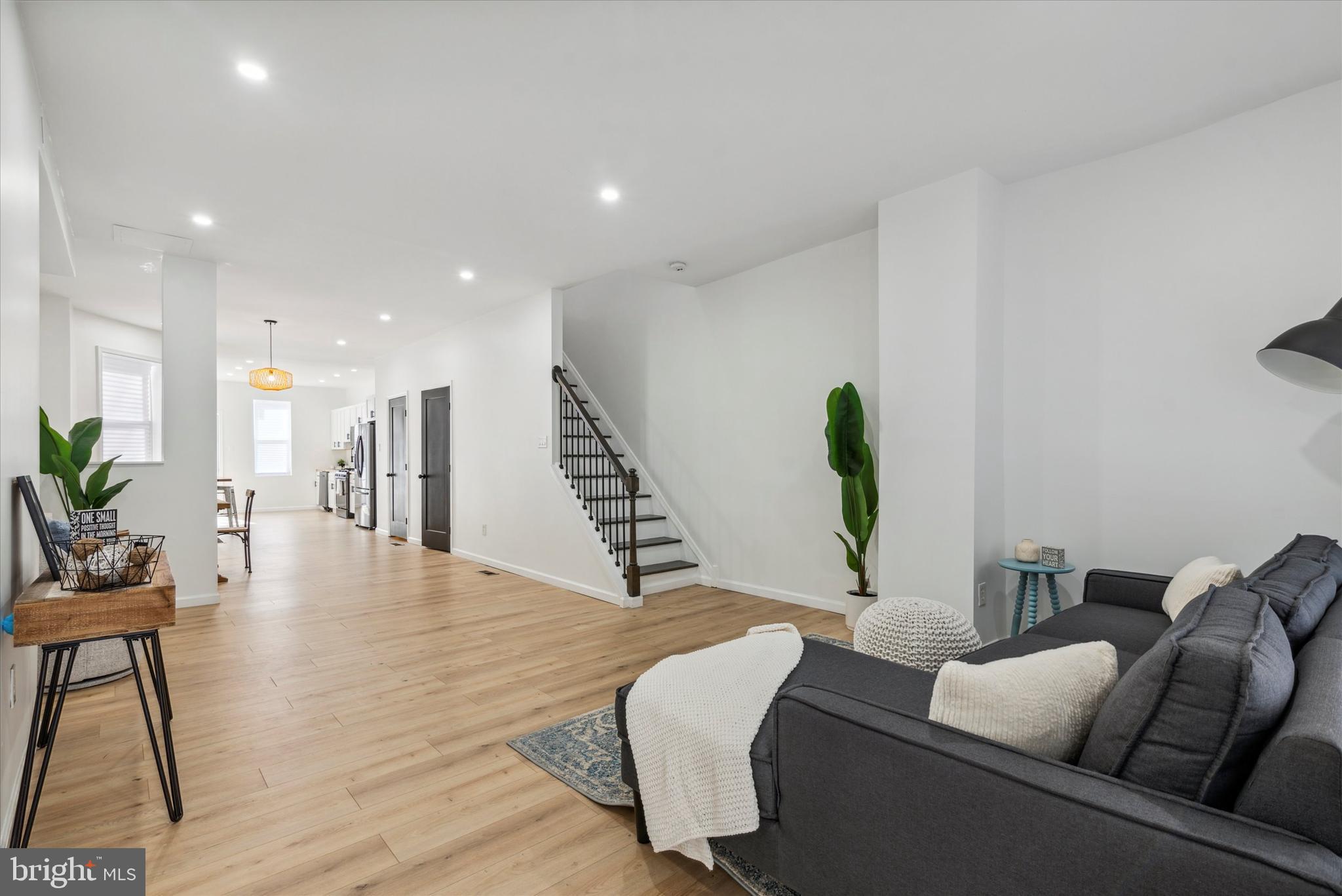 5344 Webster Street Philadelphia, PA 19143 - Photo 3 of 29 Living Room