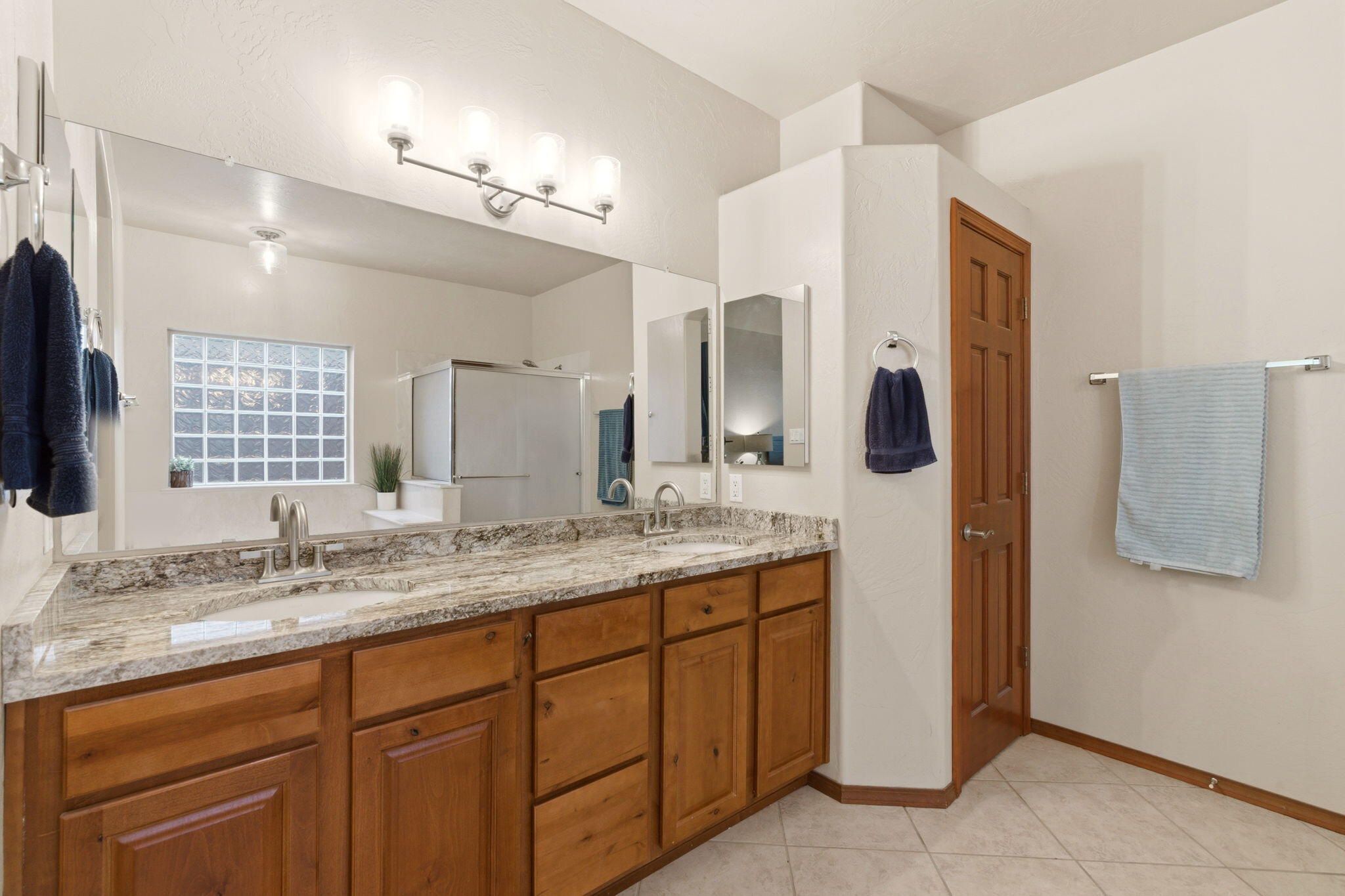 8715 Warm Springs Road Northwest Albuquerque, NM 87120 - Photo 17 of 42 Gallery Image 17