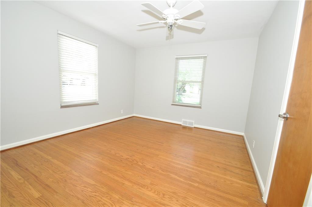 6830 Willow Road Indianapolis, IN 46220 - Photo 18 of 33 Gallery Image 18