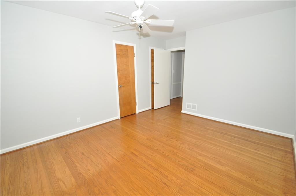 6830 Willow Road Indianapolis, IN 46220 - Photo 19 of 33 Gallery Image 19