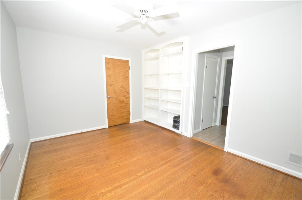 6830 Willow Road Indianapolis, IN 46220 - Photo 21 of 33 Gallery Image 21
