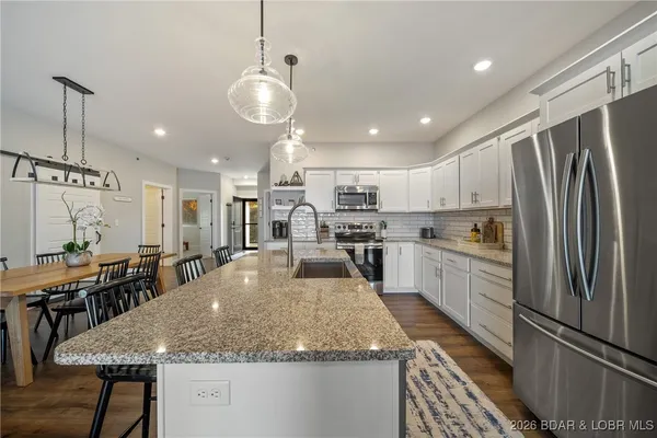 $600,000 | 4910 Worldmark Drive, Unit 4C, Osage Beach, MO 65065