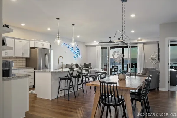 $600,000 | 4910 Worldmark Drive, Unit 4C, Osage Beach, MO 65065