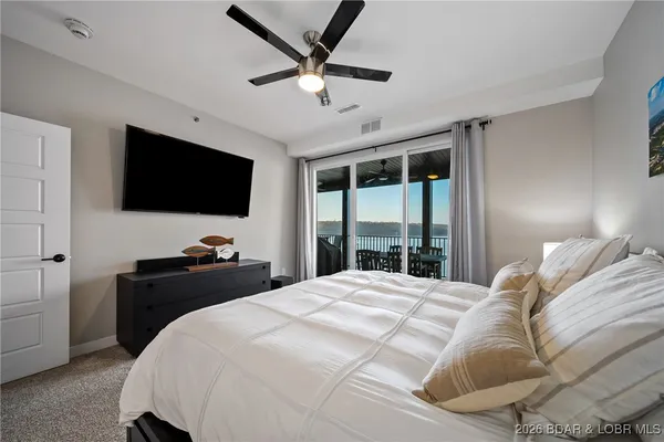 $600,000 | 4910 Worldmark Drive, Unit 4C, Osage Beach, MO 65065