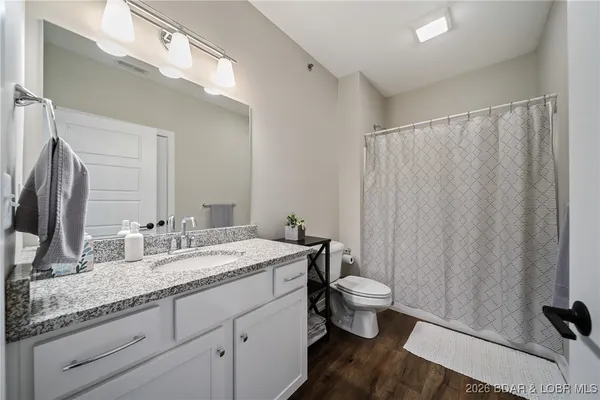 $600,000 | 4910 Worldmark Drive, Unit 4C, Osage Beach, MO 65065