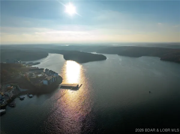 $600,000 | 4910 Worldmark Drive, Unit 4C, Osage Beach, MO 65065