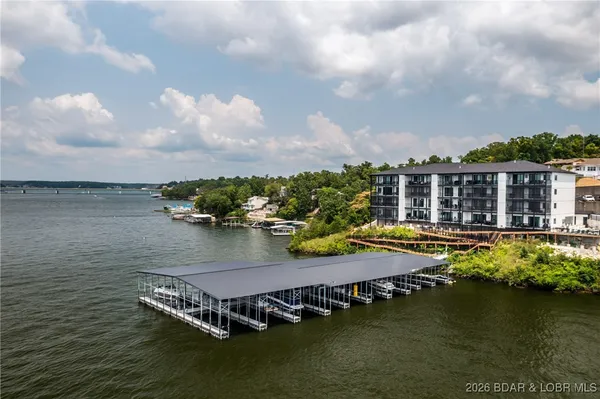 $600,000 | 4910 Worldmark Drive, Unit 4C, Osage Beach, MO 65065