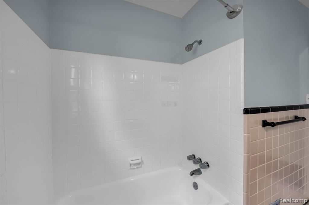 3752 Katherine Street Dearborn, MI 48124 - Photo 18 of 23