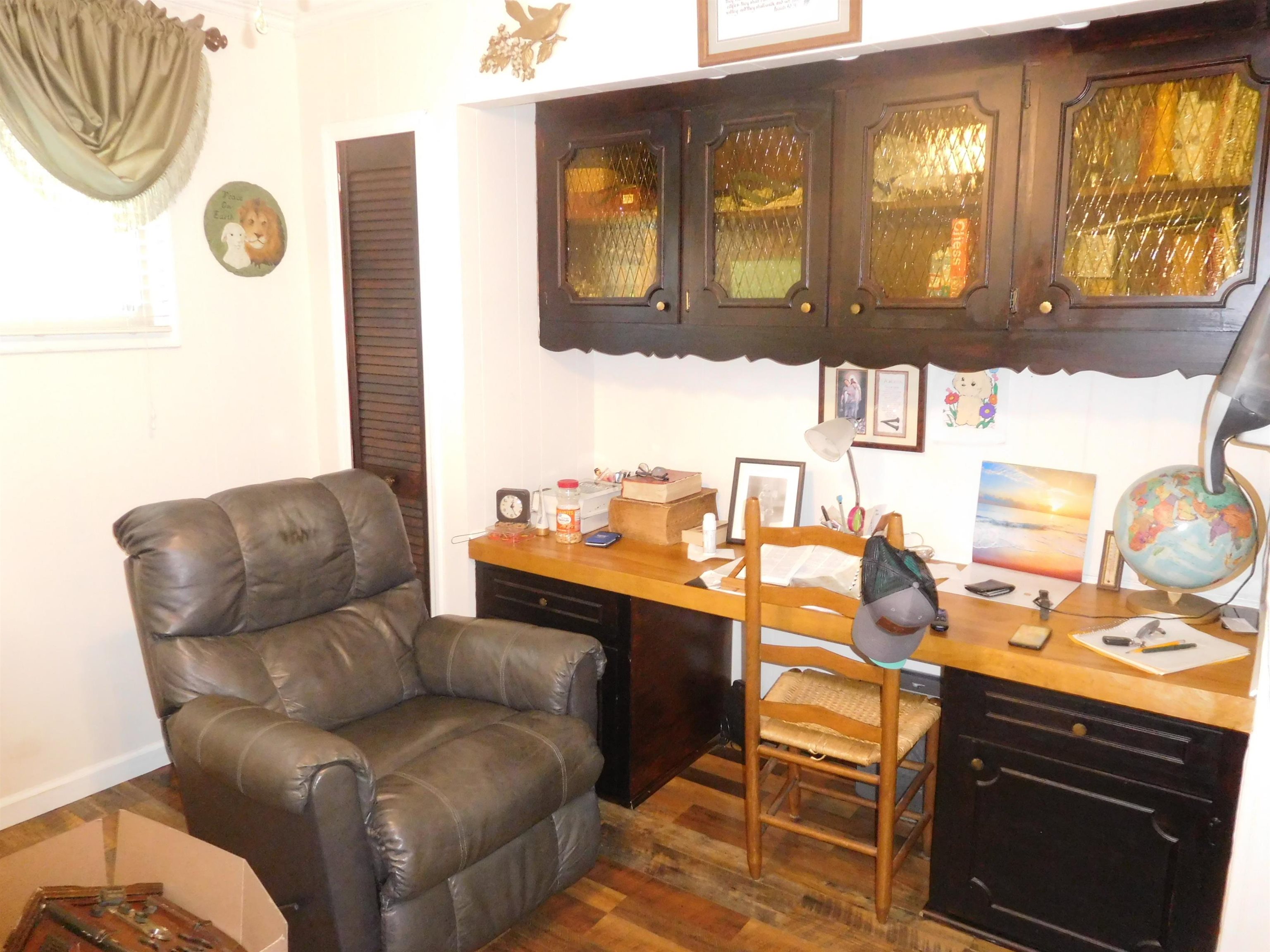 802 Thompson Street Gaffney, SC 29340 - Photo 14 of 23