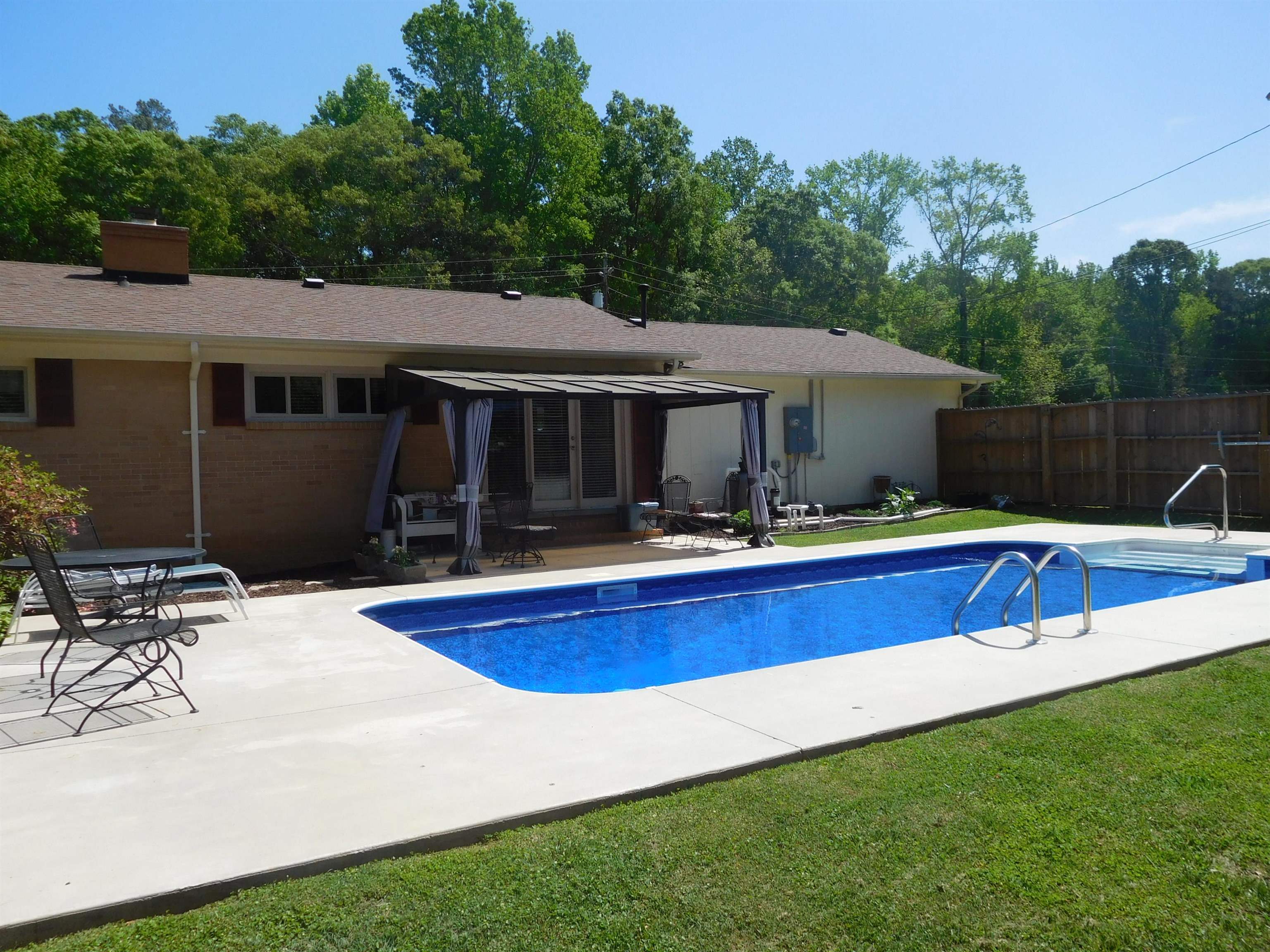 802 Thompson Street Gaffney, SC 29340 - Photo 19 of 23