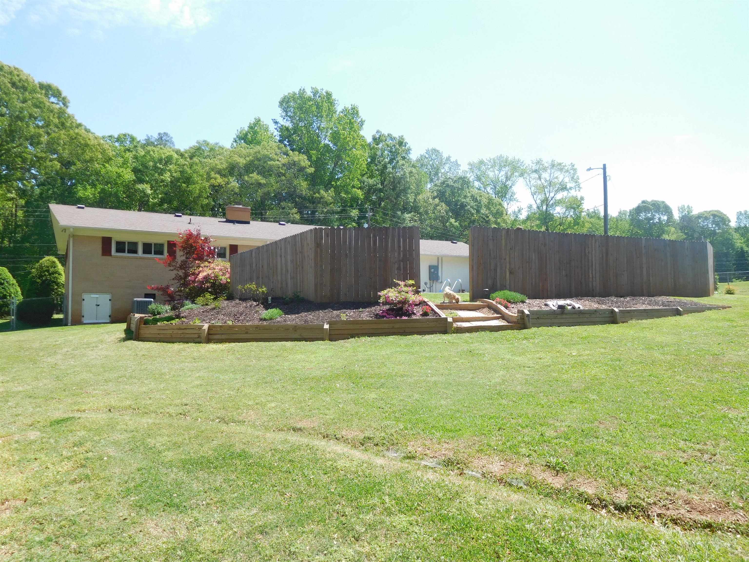 802 Thompson Street Gaffney, SC 29340 - Photo 22 of 23