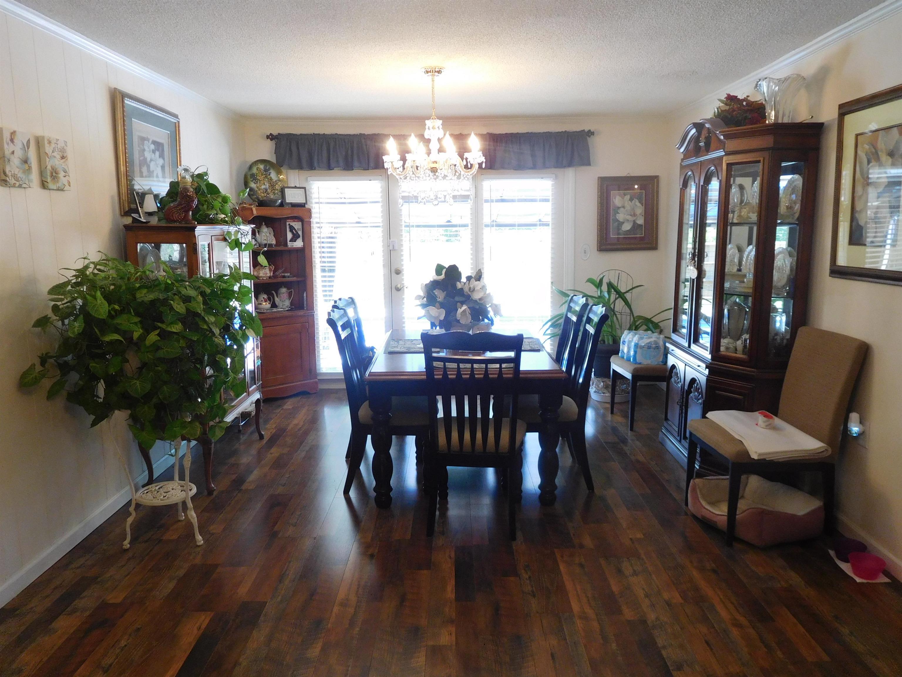 802 Thompson Street Gaffney, SC 29340 - Photo 6 of 23