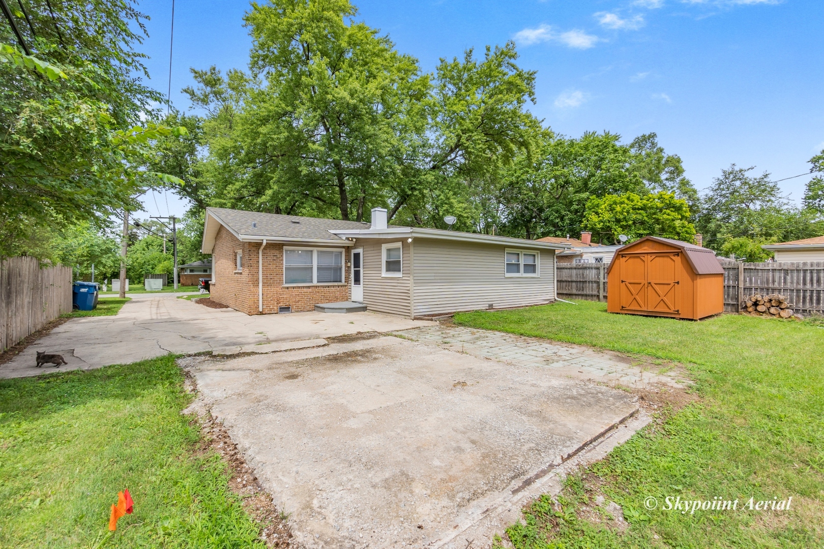 3145 Nottingham Avenue Markham, IL 60428 - Photo 17 of 27 front view of house with a yard