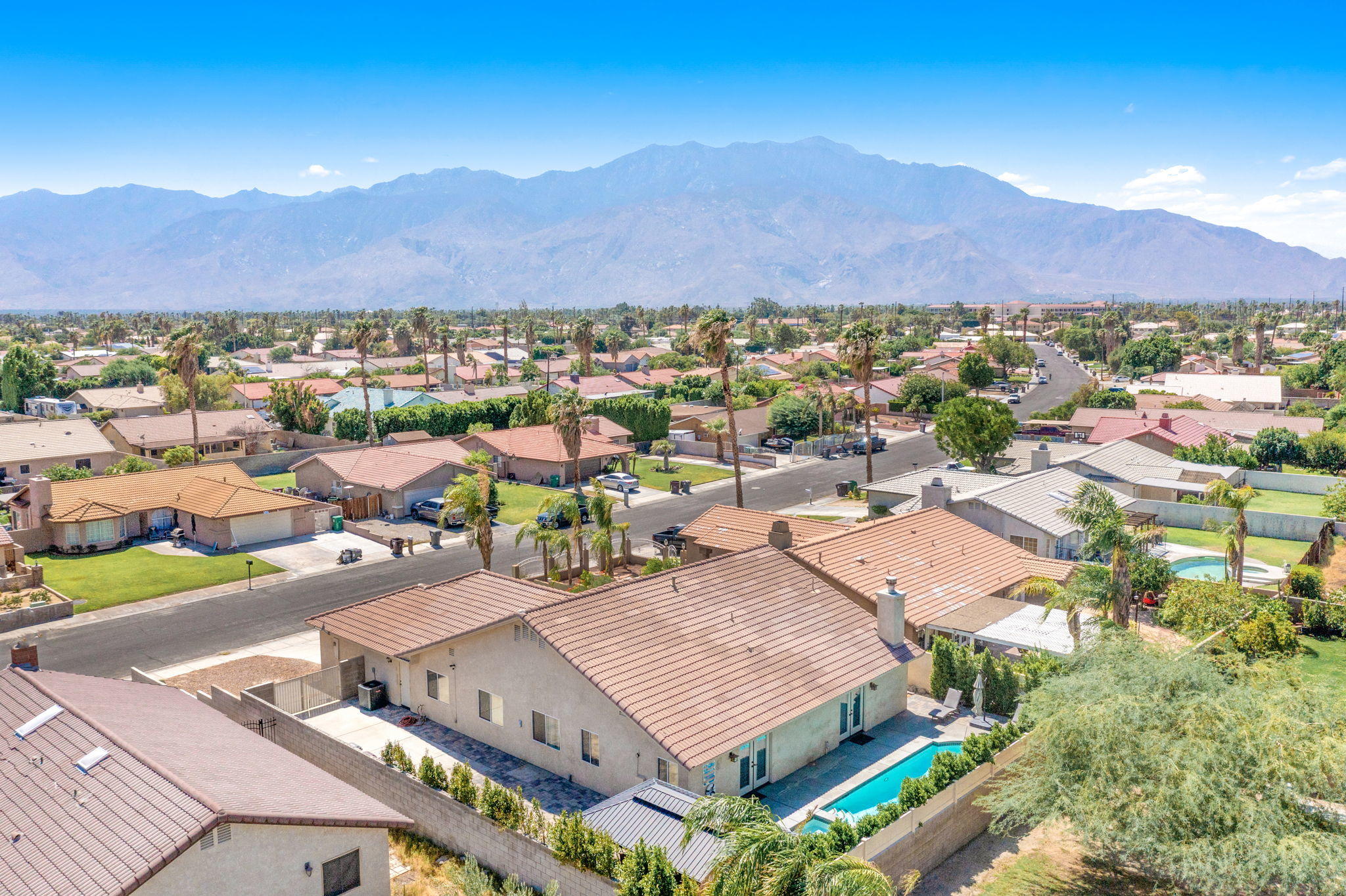 68210 Empalmo Road Cathedral City, CA 92234 - Photo 3 of 34 a view of a city with a lake