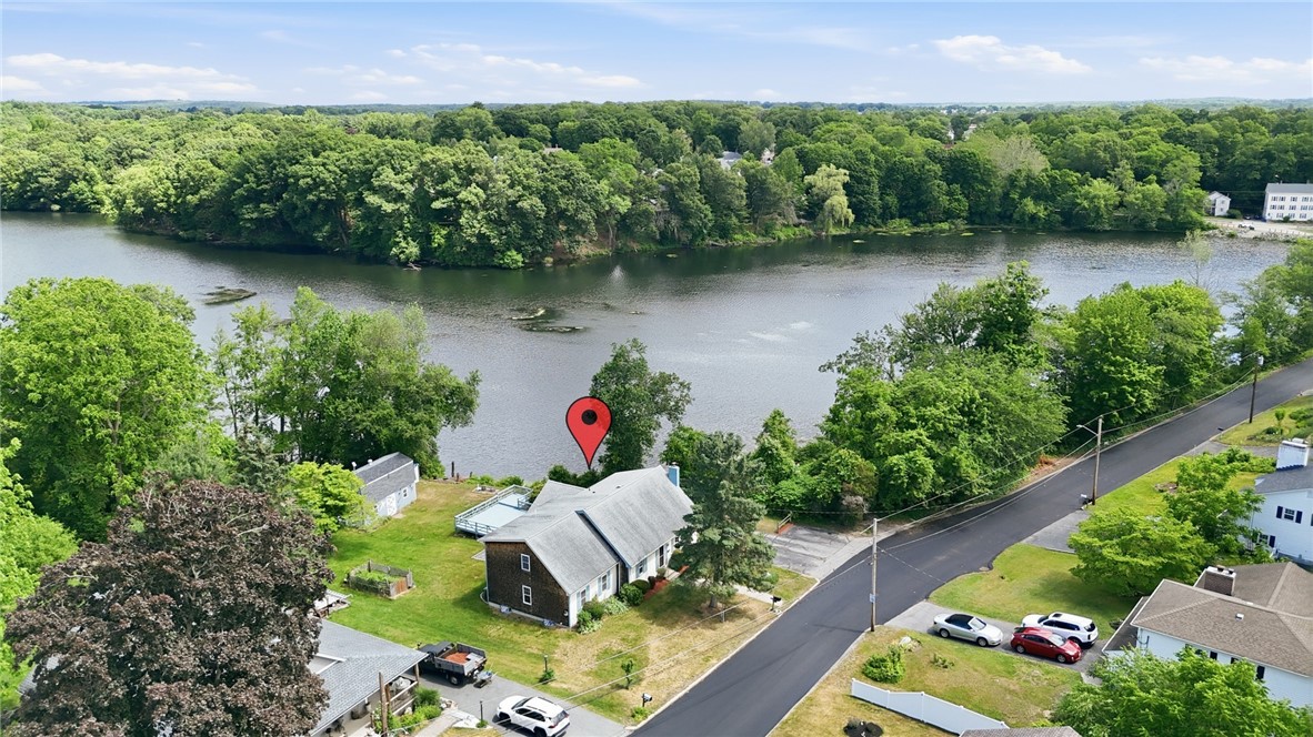 128 Grandview Avenue Lincoln, RI 02865 - Photo 3 of 48 Barneys Pond