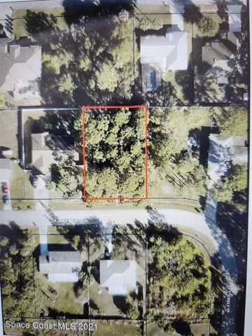 a view of outdoor space