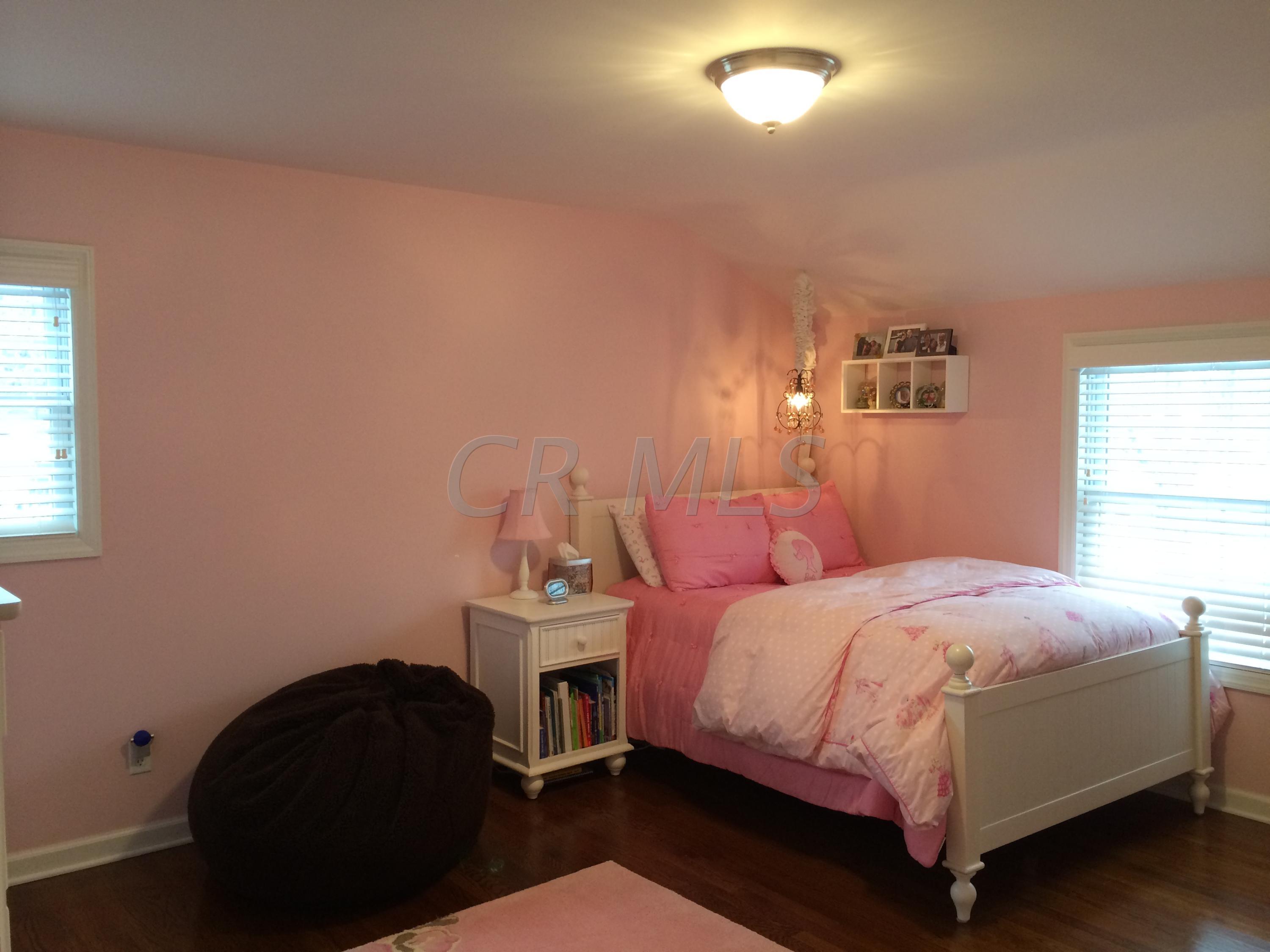 3260 Kirkham Road Columbus, OH 43221 - Photo 22 of 25