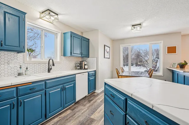 $375,000 | 29614 Nathan Avenue, Lindstrom, MN 55045