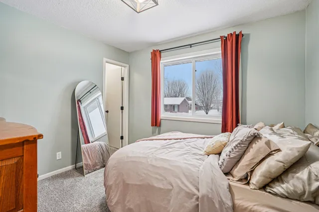 $375,000 | 29614 Nathan Avenue, Lindstrom, MN 55045