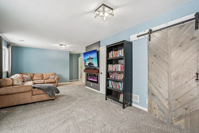 $375,000 | 29614 Nathan Avenue, Lindstrom, MN 55045