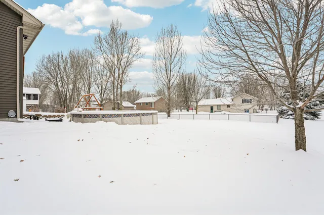 $375,000 | 29614 Nathan Avenue, Lindstrom, MN 55045