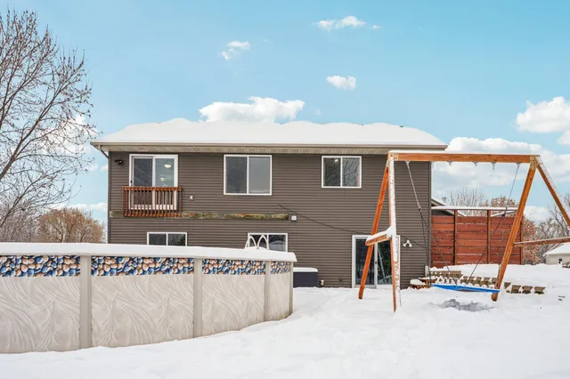 $375,000 | 29614 Nathan Avenue, Lindstrom, MN 55045