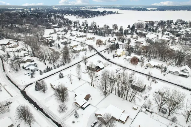 $375,000 | 29614 Nathan Avenue, Lindstrom, MN 55045