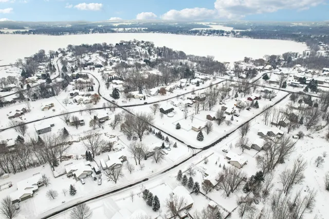 $375,000 | 29614 Nathan Avenue, Lindstrom, MN 55045