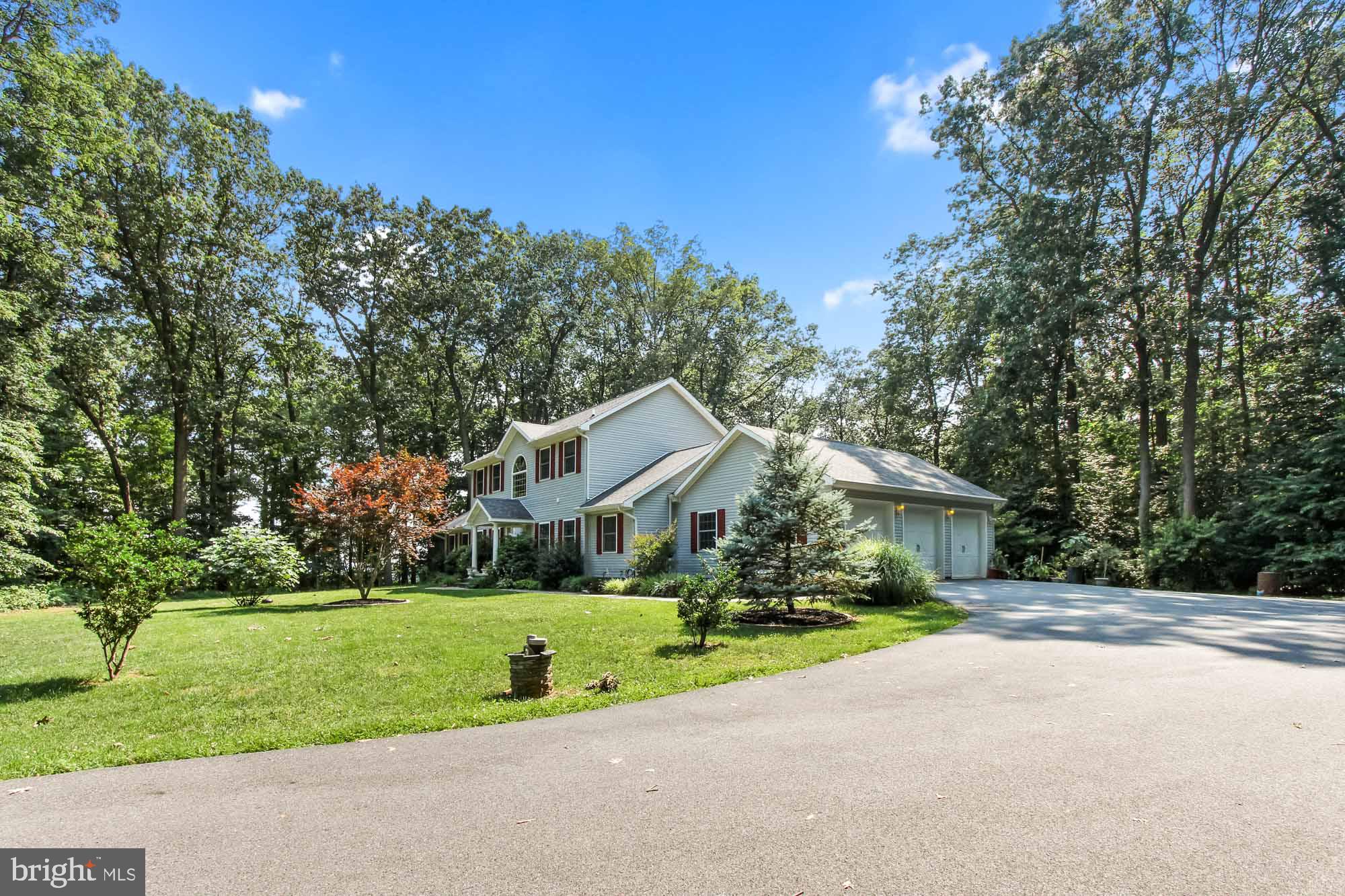 16407 Dolf Road Stewartstown, PA 17363 - Photo 3 of 38 Gallery Image 3