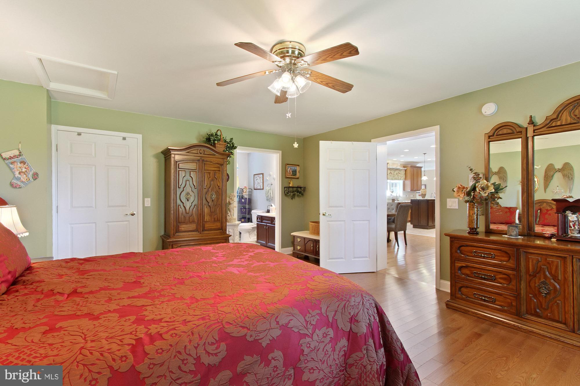 16407 Dolf Road Stewartstown, PA 17363 - Photo 9 of 38 Gallery Image 9