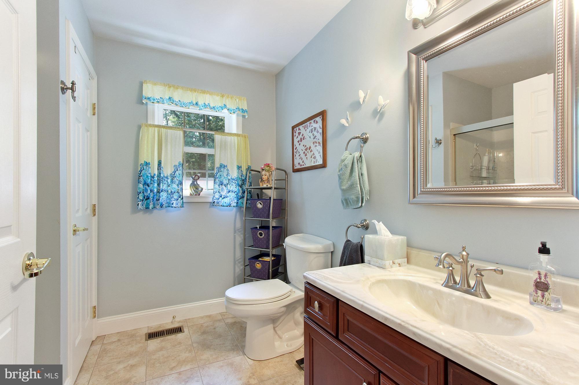 16407 Dolf Road Stewartstown, PA 17363 - Photo 10 of 38 Gallery Image 10