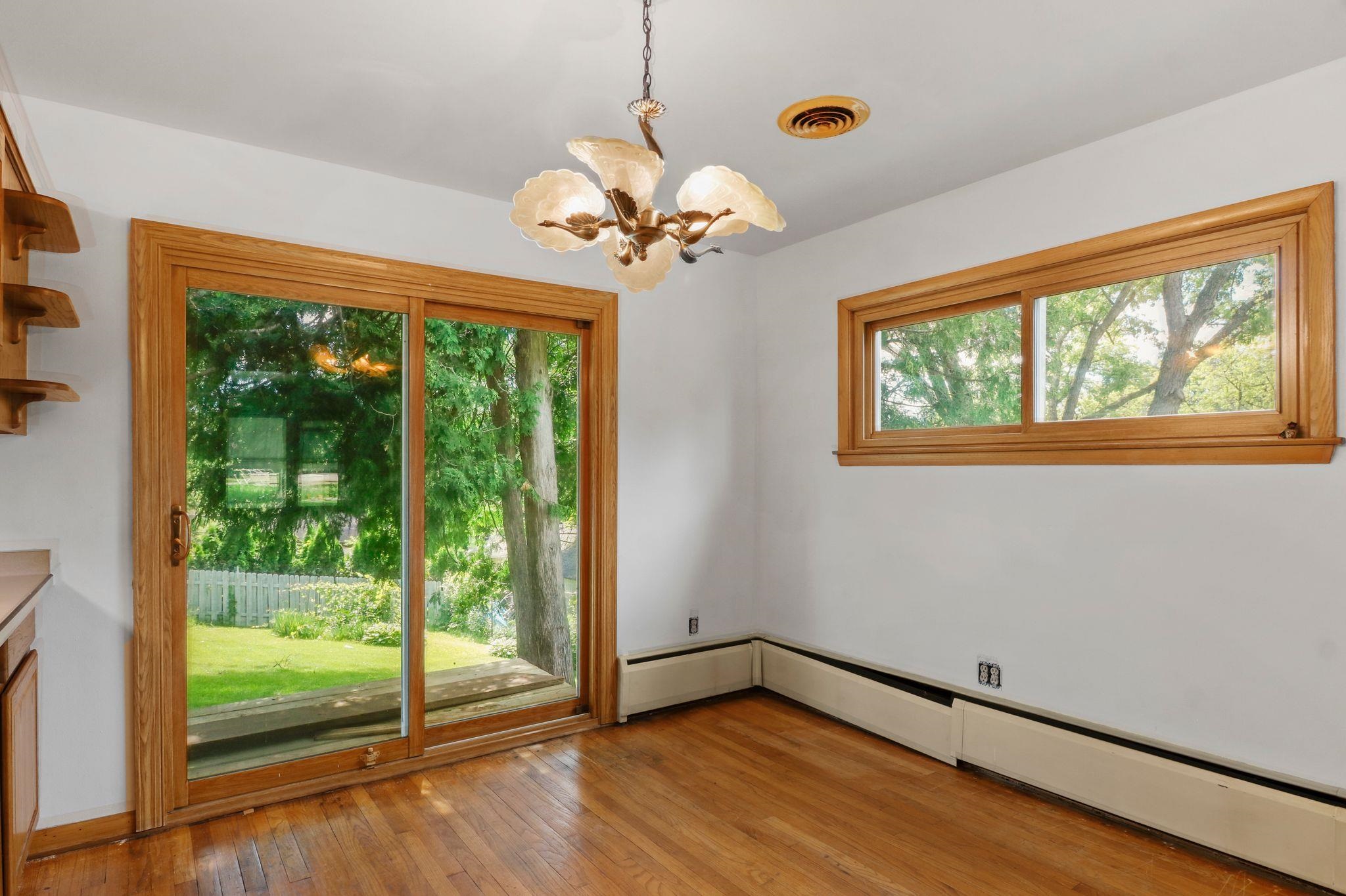 3609 Hovde Road Madison, WI 53704 - Photo 7 of 34