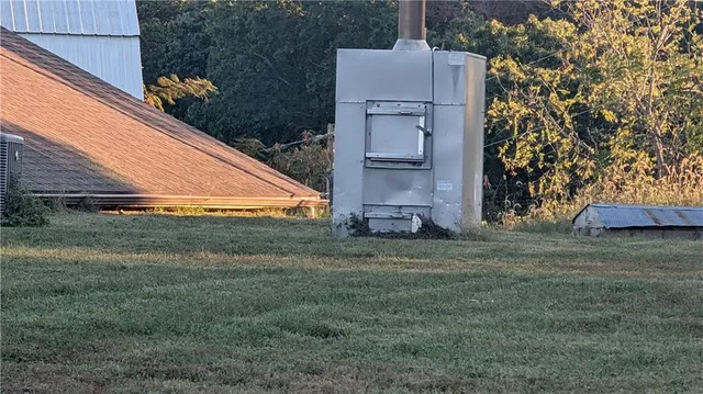 $849,000 | 742 Monroe Street, El Dorado Springs, MO 64744