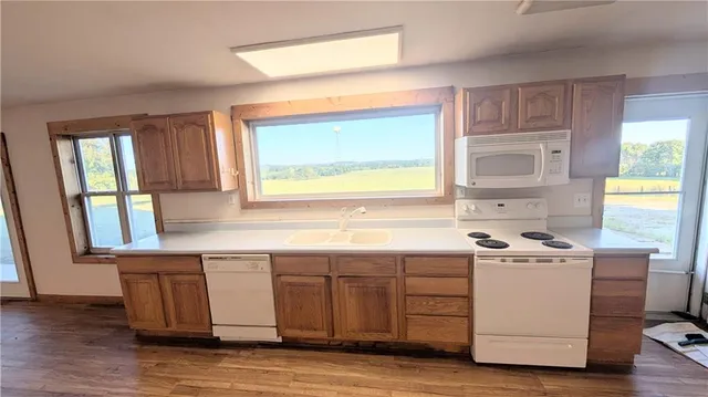 $849,000 | 742 Monroe Street, El Dorado Springs, MO 64744