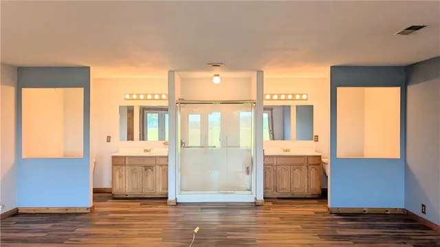 $849,000 | 742 Monroe Street, El Dorado Springs, MO 64744