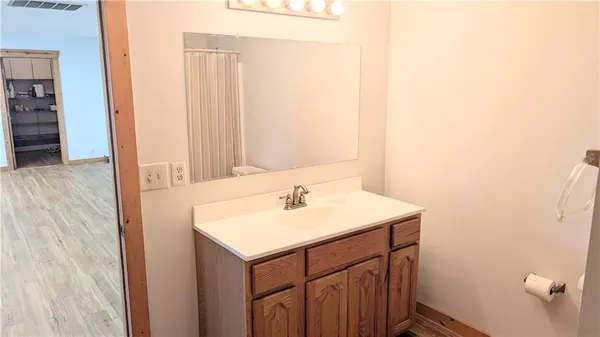 $749,000 | 742 Monroe Street, El Dorado Springs, MO 64744