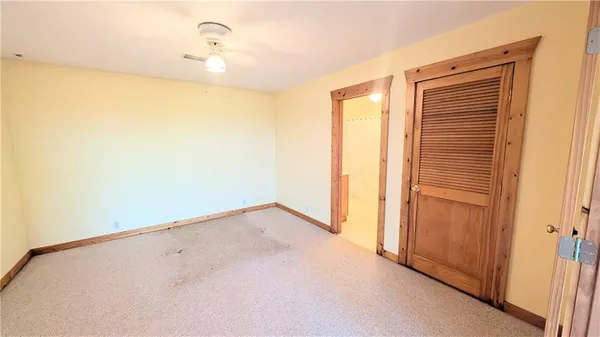 $749,000 | 742 Monroe Street, El Dorado Springs, MO 64744