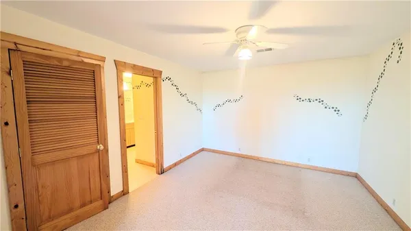 $749,000 | 742 Monroe Street, El Dorado Springs, MO 64744