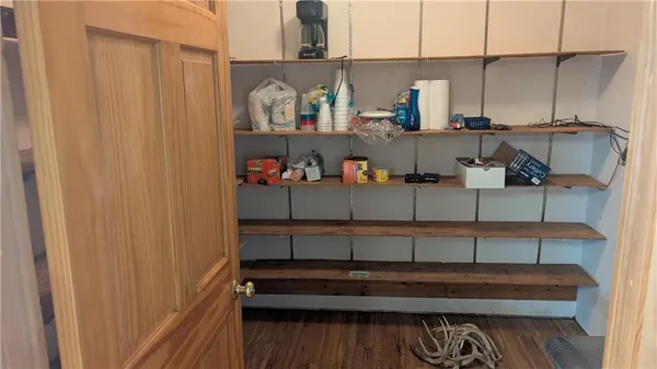 $749,000 | 742 Monroe Street, El Dorado Springs, MO 64744