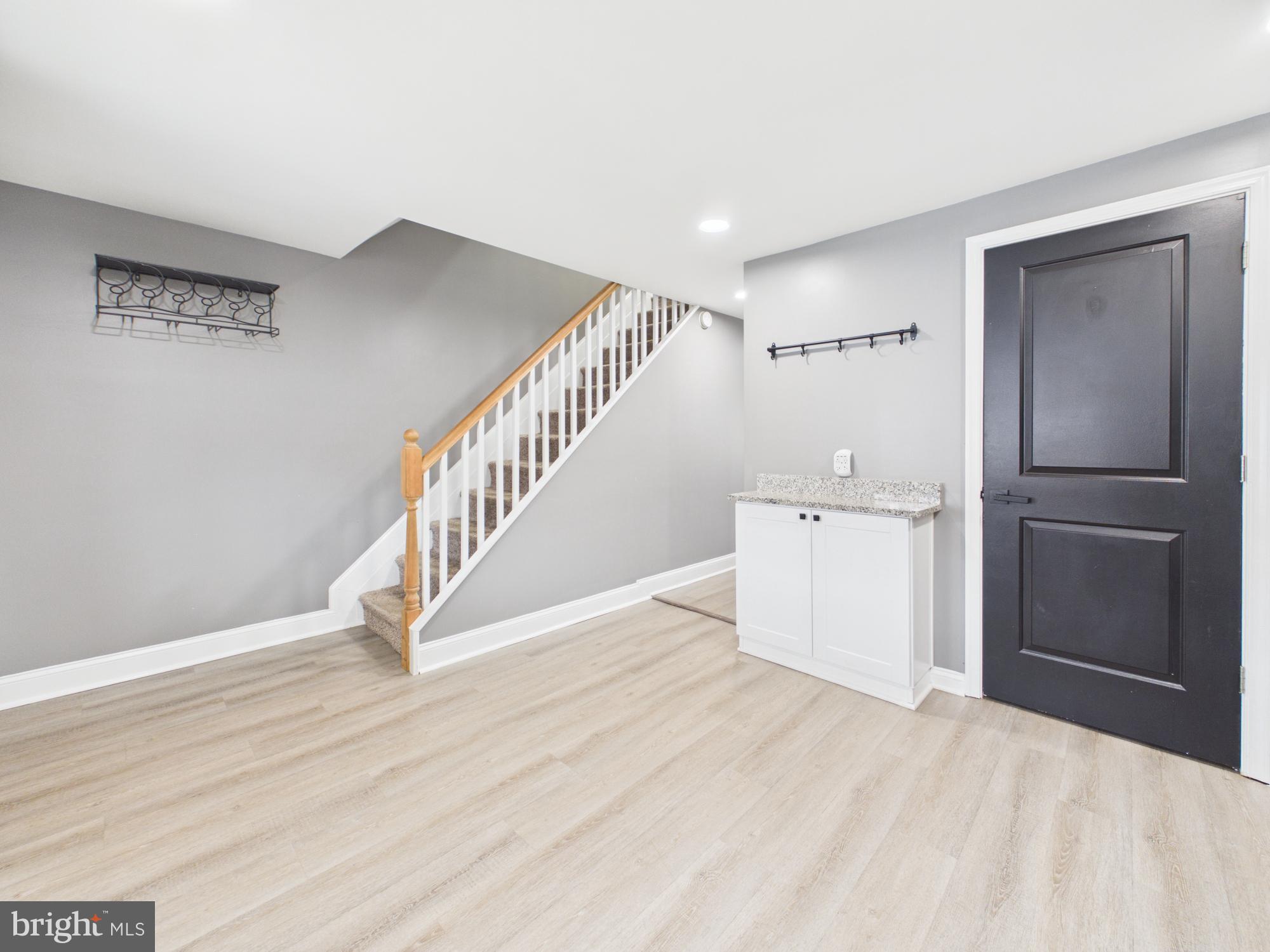 4463 Norfen Road Halethorpe, MD 21227 - Photo 8 of 28 Gallery Image 8