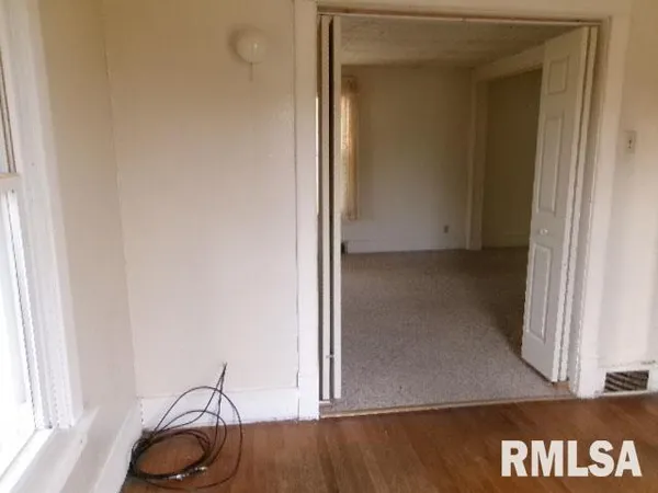 $64,900 | 1611 North Hoyt Street, Chillicothe, IL 61523