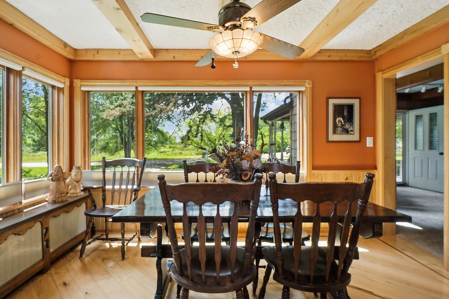 9461 River Road Pleasant Prairie, WI 53158 - Photo 11 of 51 Dining Area