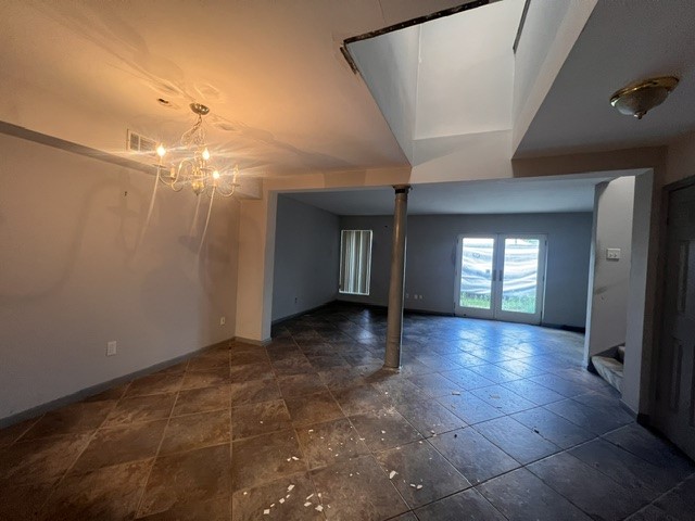6304 South Rice Avenue Bellaire, TX 77401 - Photo 5 of 16 a view of livingroom and window