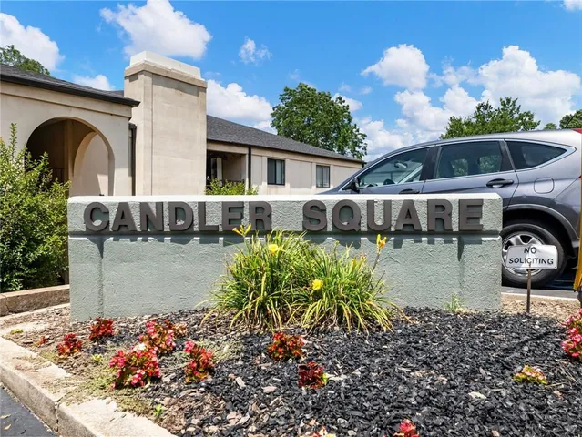 $2,000 | 605 Candler Street, Unit C2, Gainesville, GA 30501