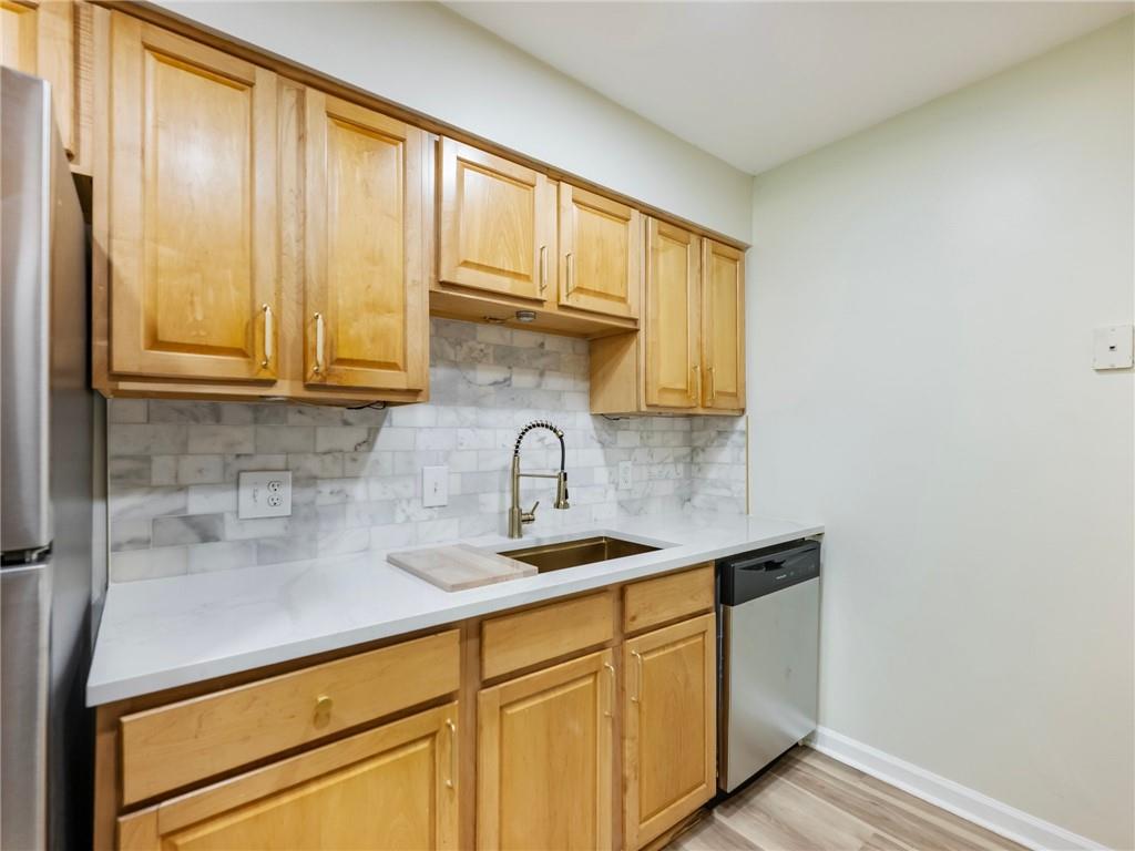 605 Candler Street, Unit C2 Gainesville, GA 30501 - Photo 12 of 38